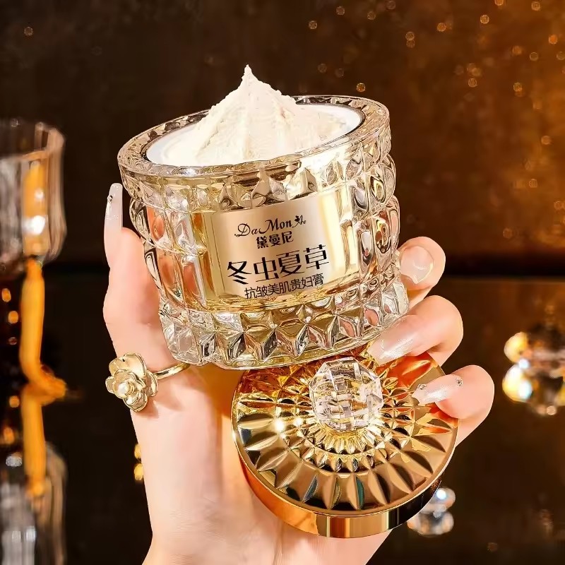 Cordyceps Sinensis Luxury Nobl - Skincare Luxury Whitening recensione e prezzo