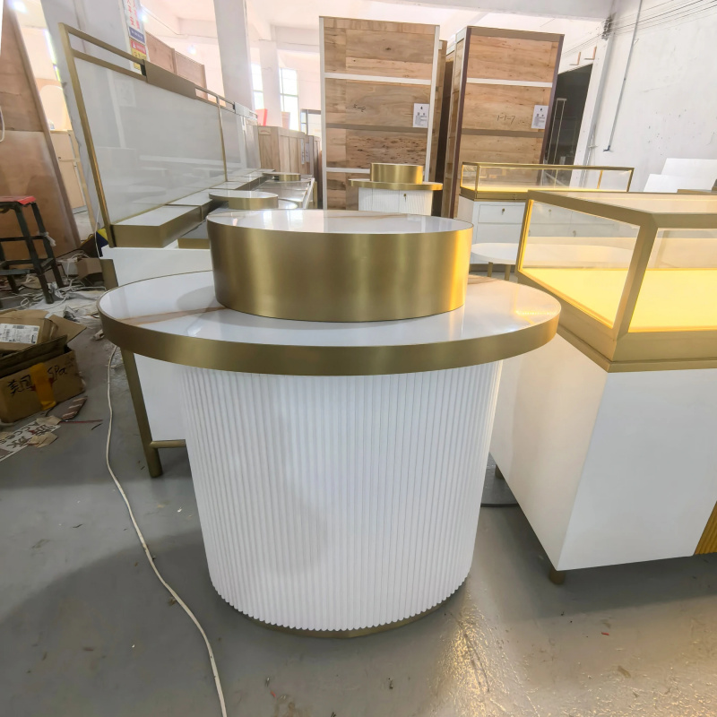 Arredamento Personalizzato per - Luxury Skincare And Spa recensione e prezzo