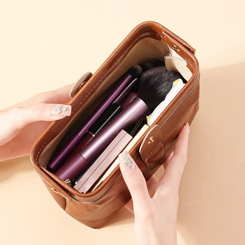Borsa Cosmetica Vintage in Pel - Luxury Skincare Accessories recensione e prezzo