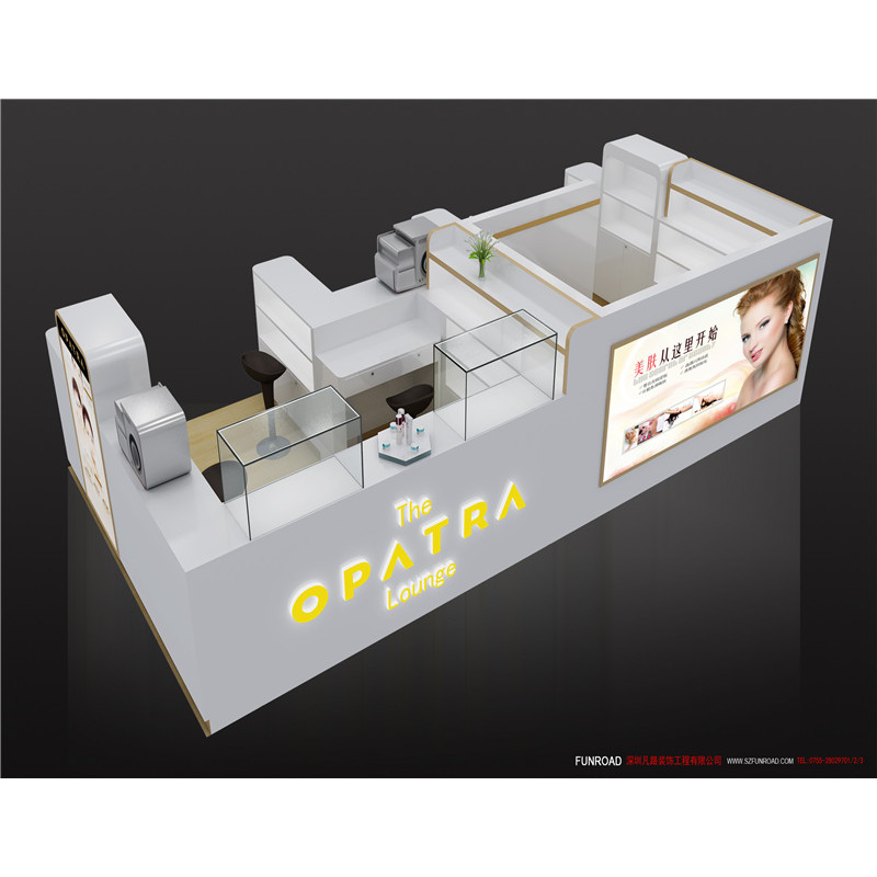 custom.LUXURY Vetrina per truc - Luxury Skincare Shop recensione e prezzo